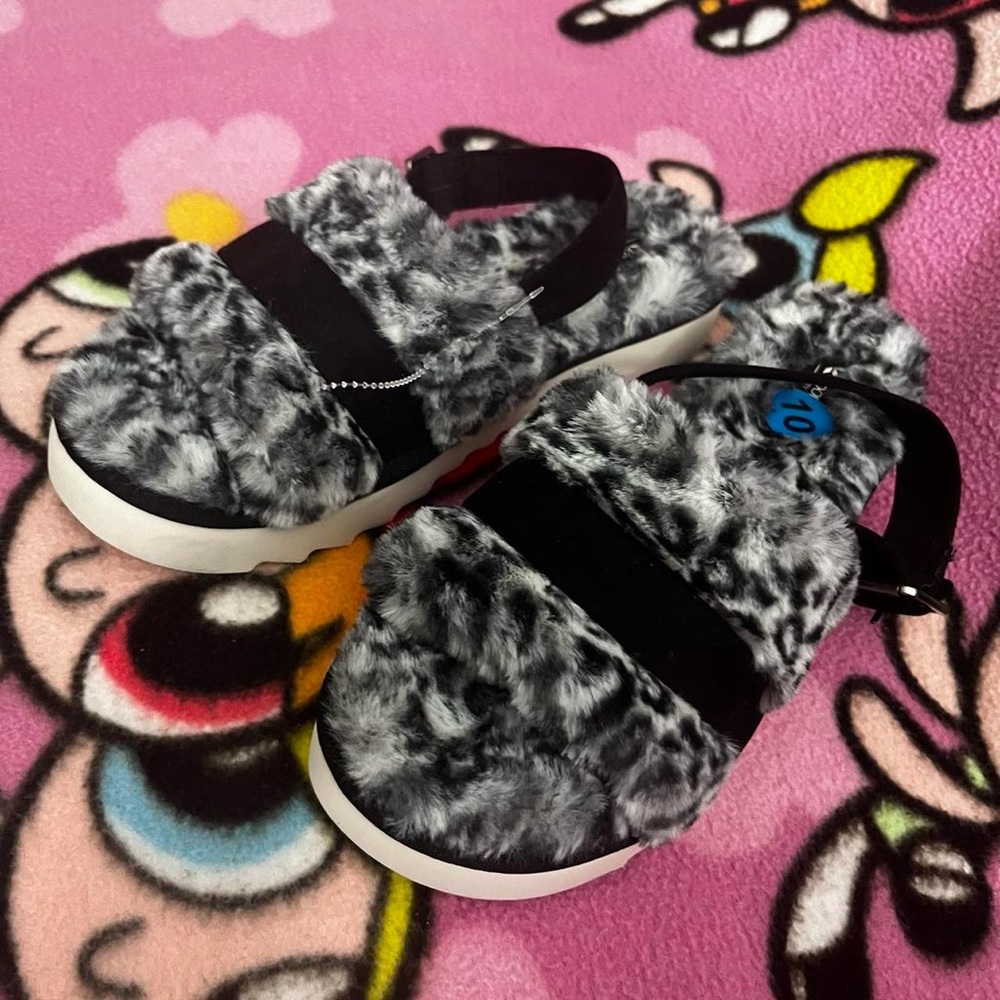Koolaburra by UGG Sandals Slide